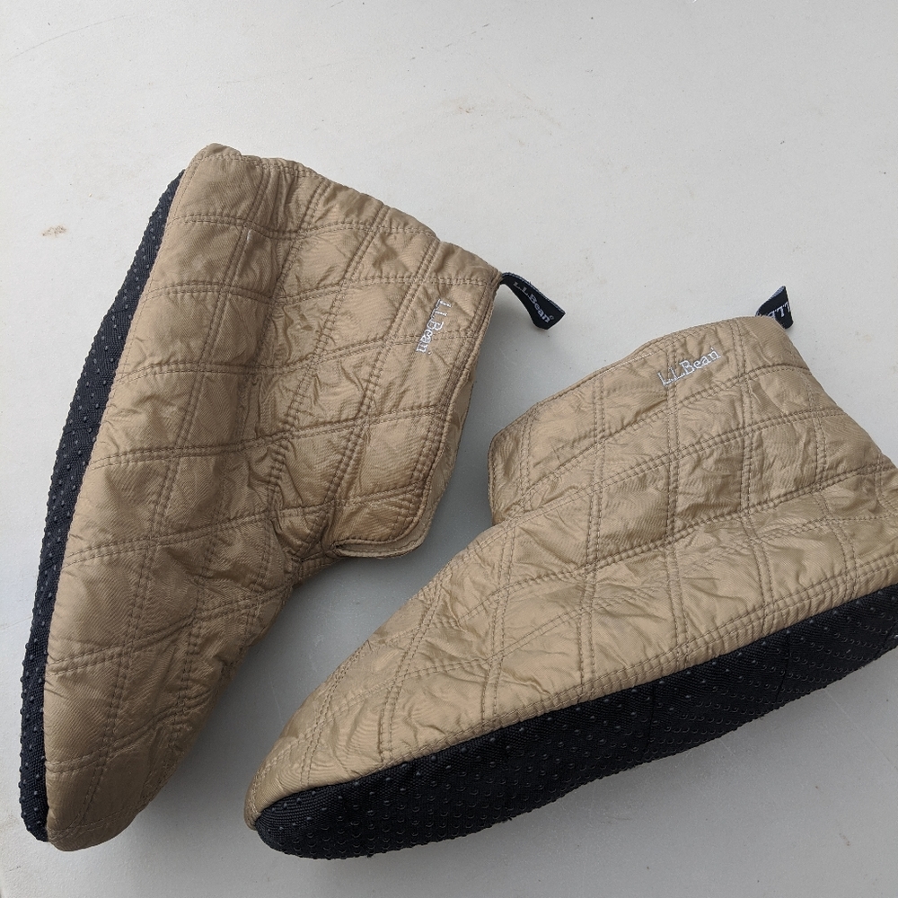 Women's L.L.Bean Tan Insulated Slippers Size 9-10
